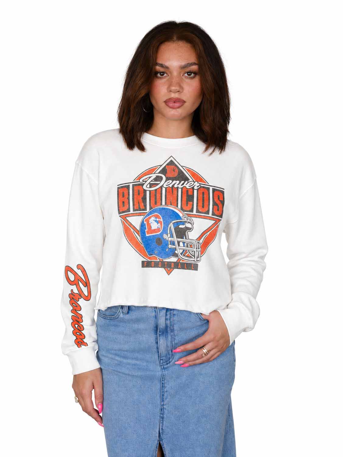 Denver Broncos  Women's Franchise Helmet Cut Crop Crewneck - White