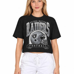 Las Vegas Raiders  Women's Franchise Helmet Crop T-Shirt Mock Neck - Black