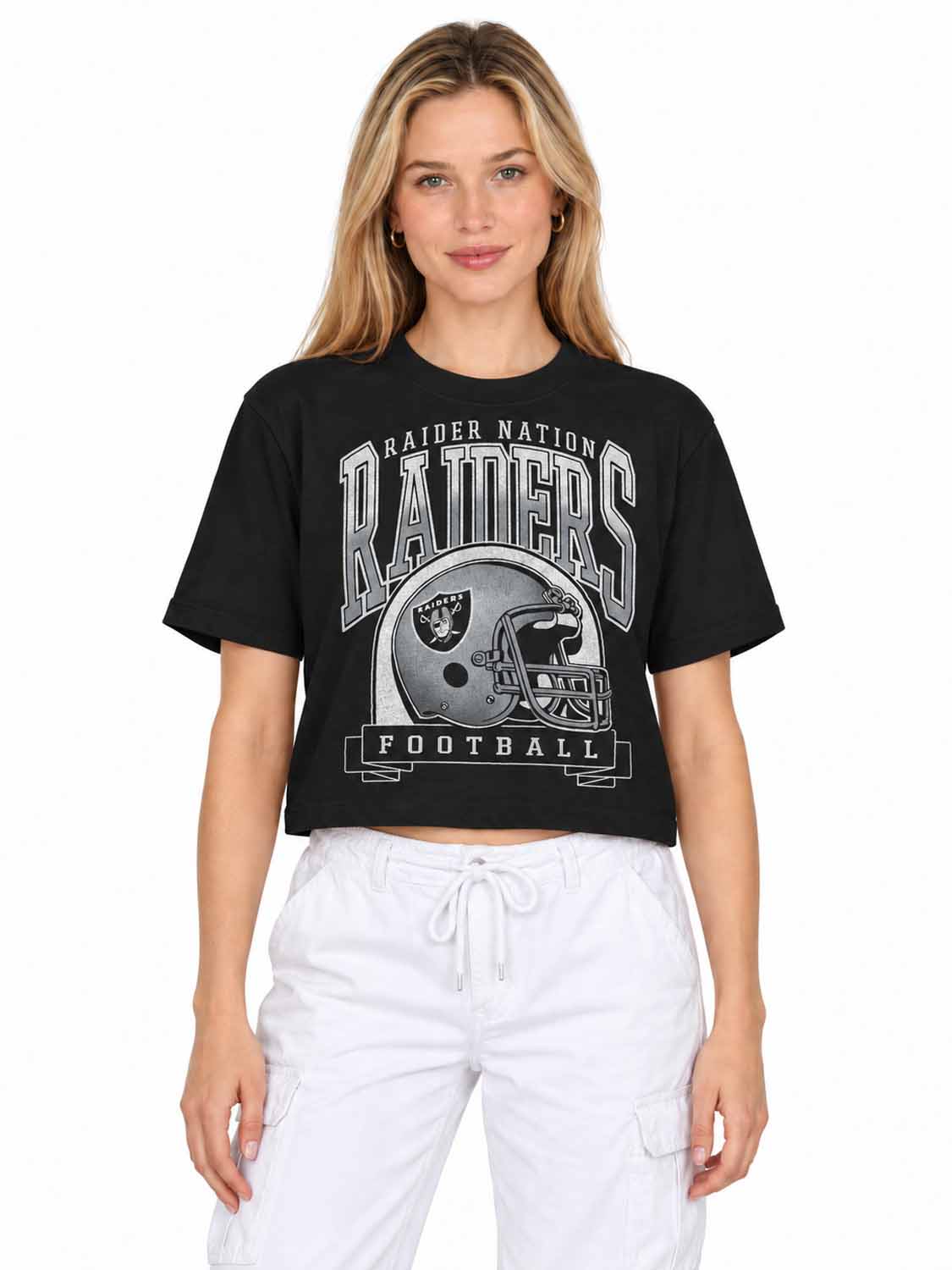 Las Vegas Raiders  Women's Franchise Helmet Crop T-Shirt Mock Neck - Black