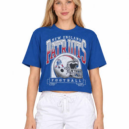 New England Patriots  Women's Franchise Helmet Crop T-Shirt Mock Neck - Royal